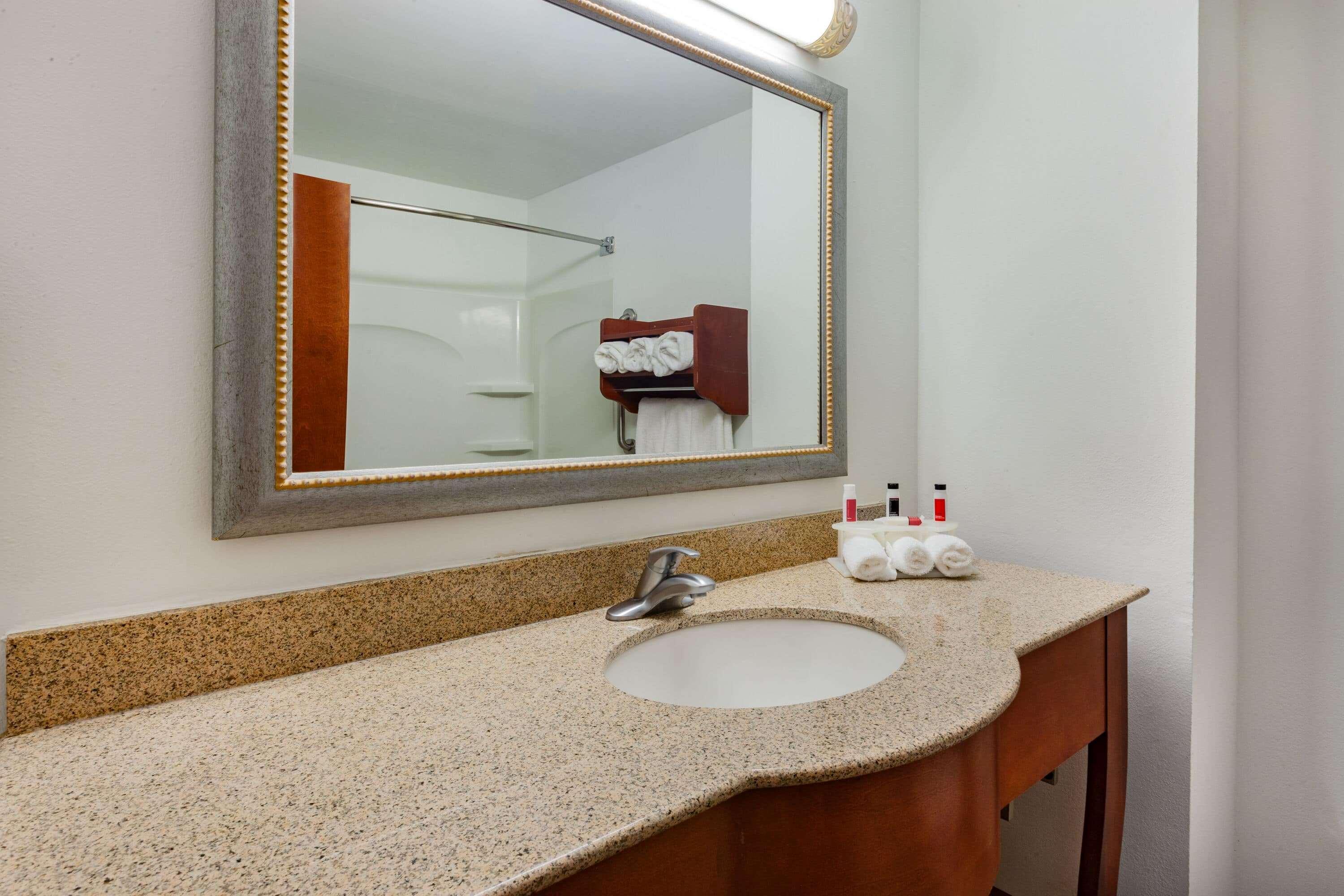 Days Inn By Wyndham Alta Vista Altavista Zewnętrze zdjęcie