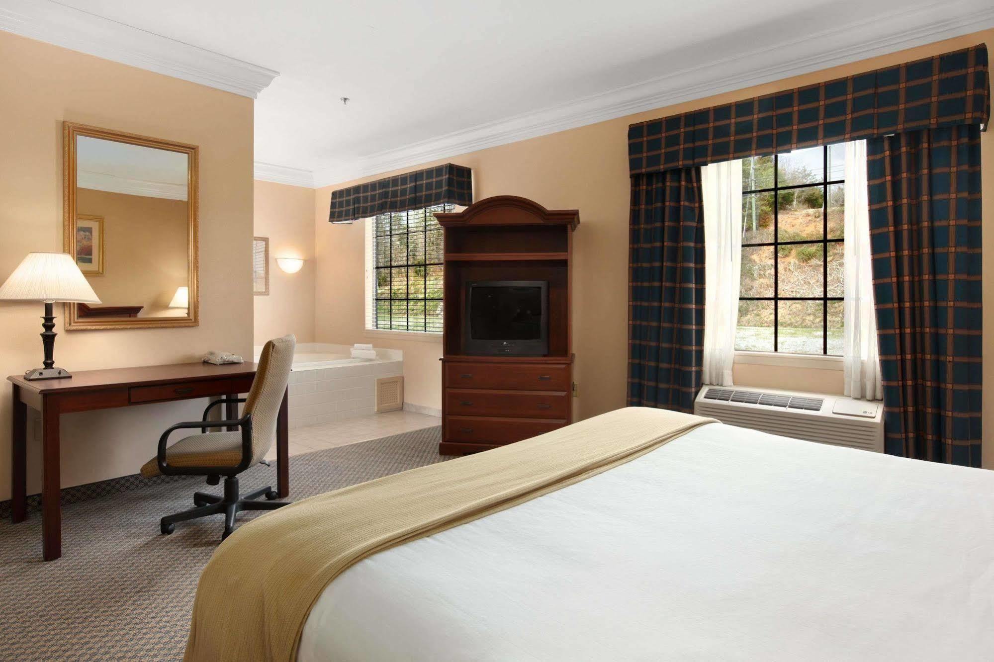 Days Inn By Wyndham Alta Vista Altavista Zewnętrze zdjęcie